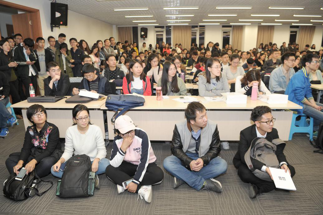 人才成企业核心竞争力,大V店走进南开大学揽才