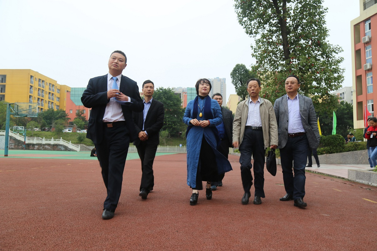 惊艳全场:重庆丰都职教中心第四届校园文化艺术节完美落幕