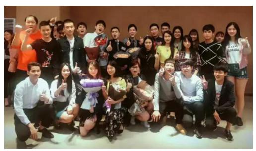 广州卓领职业培训学校:团建提高团队的合作性和竞争力